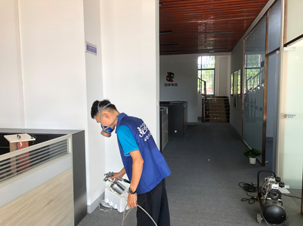 负离子空气净化器：酒店